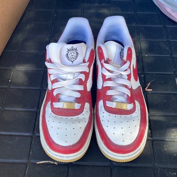 Nike Air Force 1 GS 'LeBron' - Picture 2 of 3